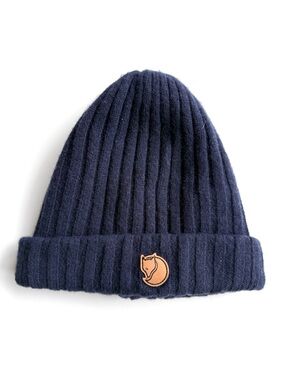 Fjallraven Dark Navy Ribbed Beanie with Fox Logo Tag Byron Hat OS